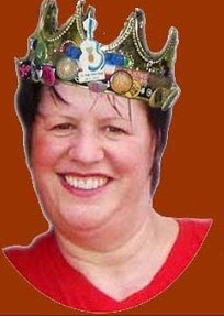 Photo of Lee Byrne wearing the ROTM crown